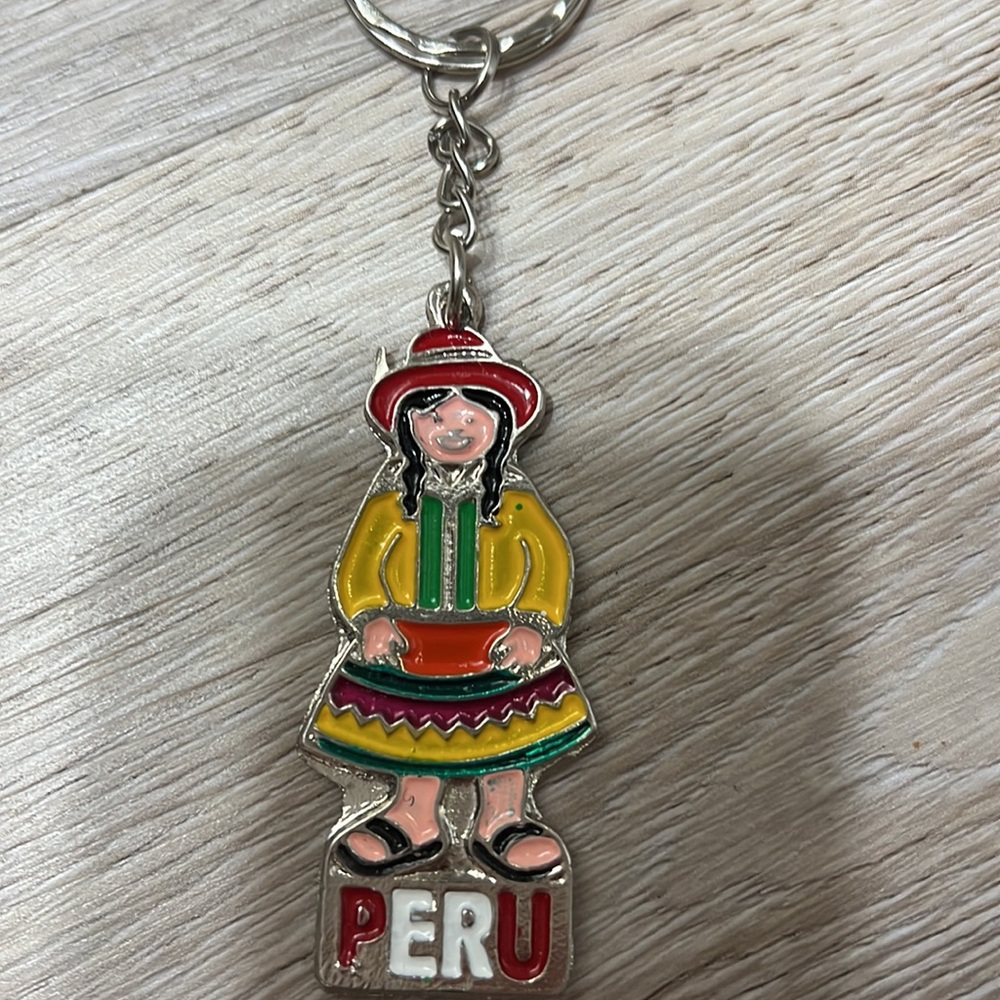 🌸 peru keychain souvenir.  New
